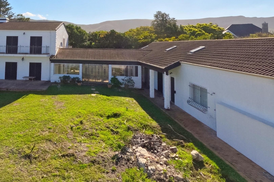 3 Bedroom Property for Sale in Eastcliff Western Cape